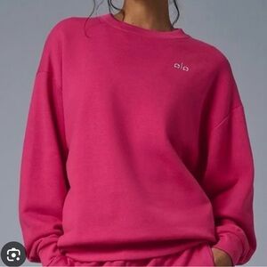 ALO Accolade Crew Neck